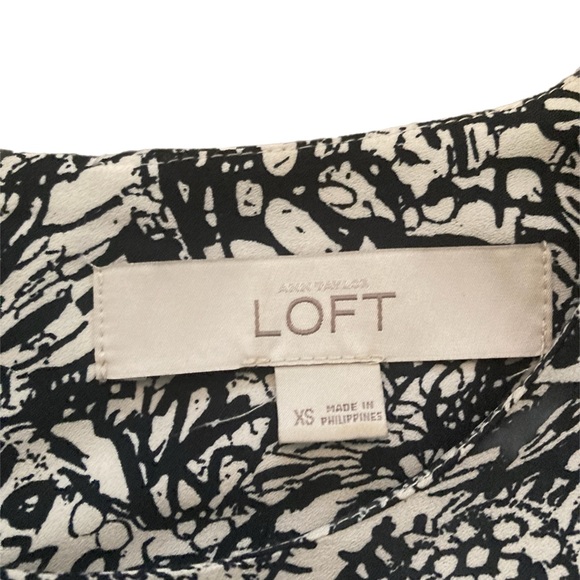 LOFT Blouse - Picture 3 of 5